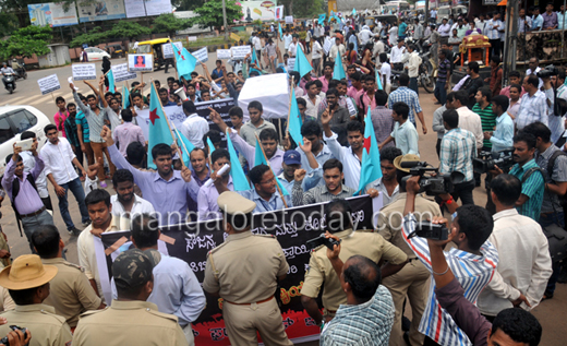 CFI protest13oct24 4